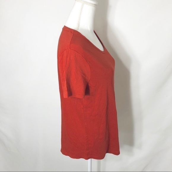 Old Navy Red Short Sleeve T-Shirt NWT Large - Picture 2 of 5